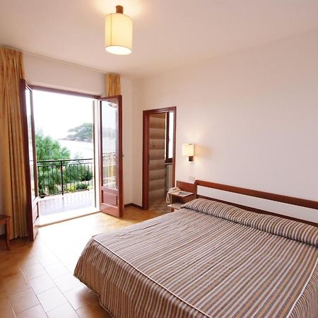 Hotel Voce Del Mare Capoliveri  Eksteriør billede